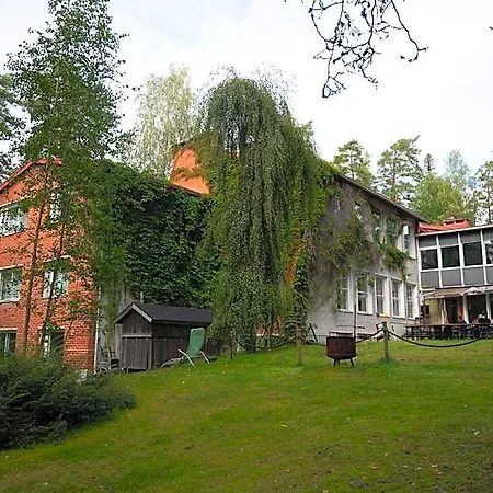 Han/Misafirhane Koivu Ja Kuusi Eraekeskus Tammela