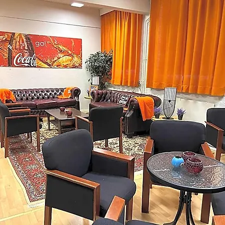 Koivu Ja Kuusi Eraekeskus