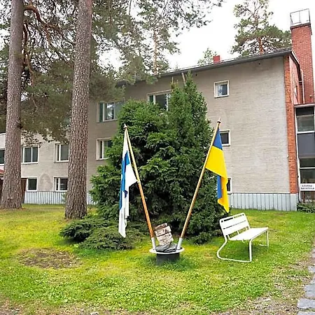 Koivu Ja Kuusi Eraekeskus Han/Misafirhane *